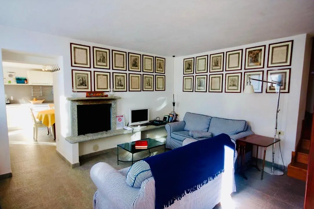 Agriturismo Castello Di Vezio Varenna Apartmanhotel