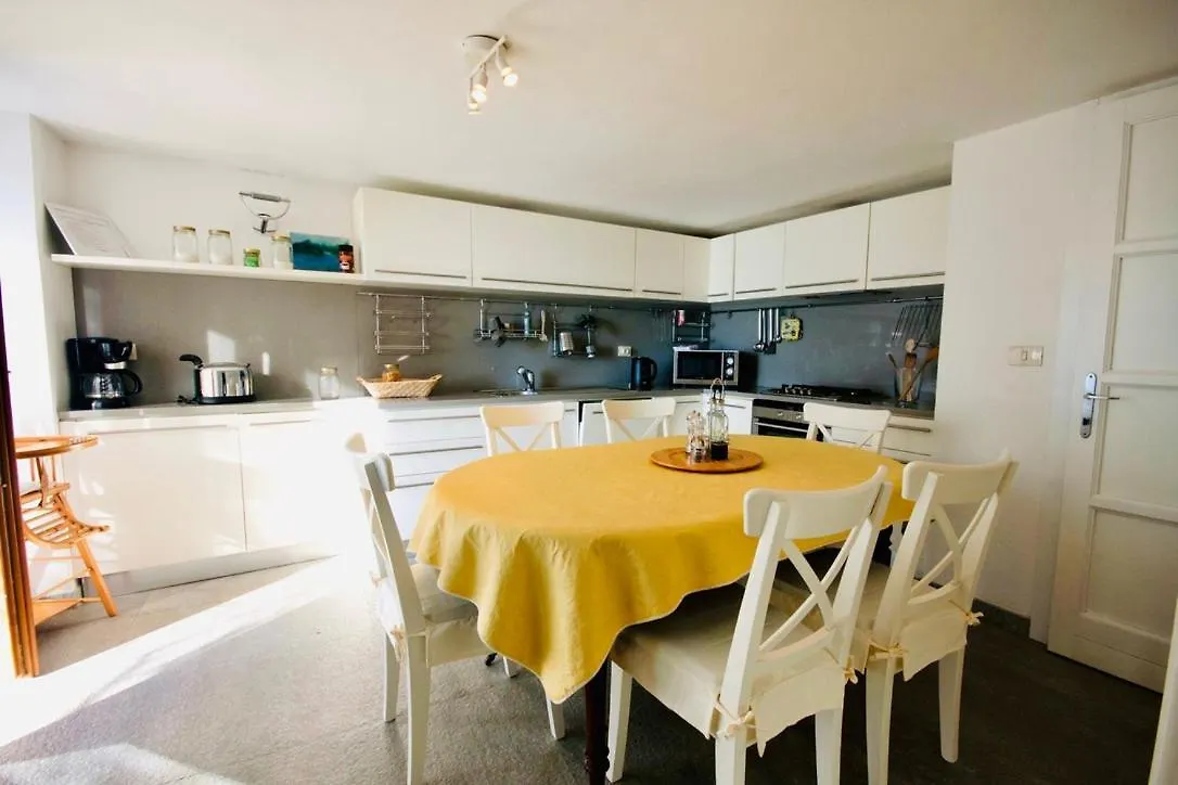 Apartmanhotel Agriturismo Castello Di Vezio Varenna