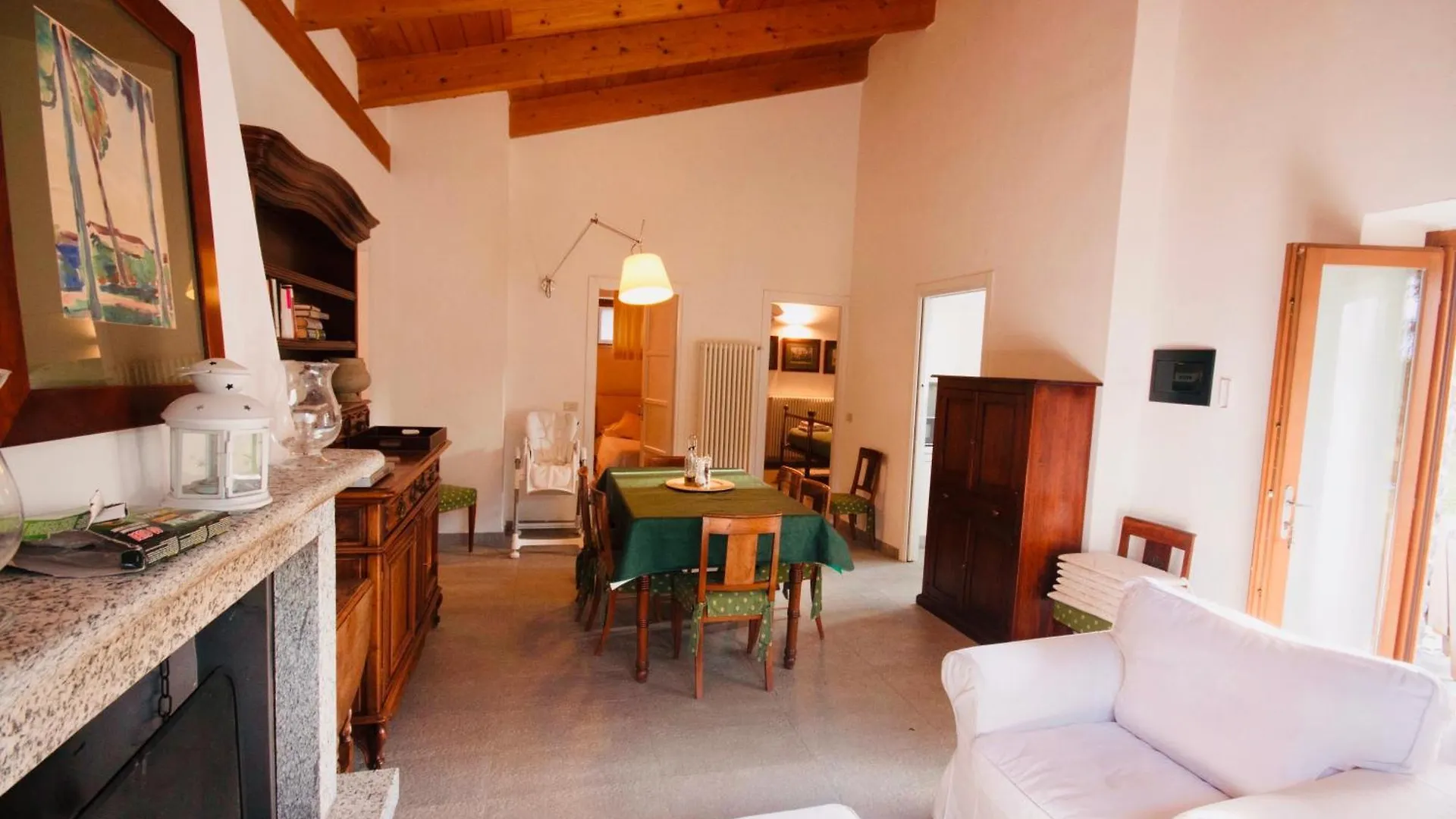 Agriturismo Castello Di Vezio Varenna Apartmanhotel