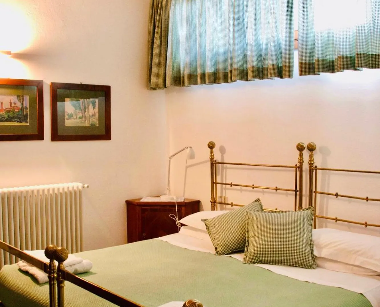 Aparthotel Agriturismo Castello Di Vezio Varenna